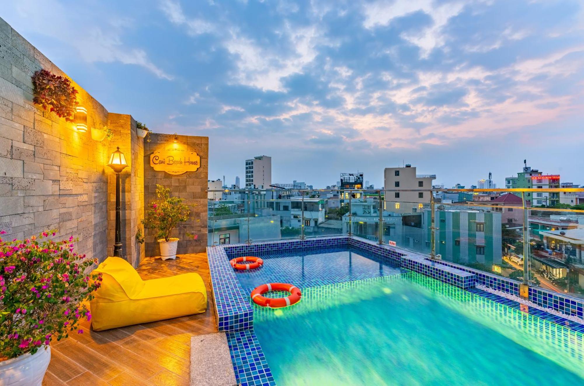 Cani Beach House Da Nang Exteriör bild