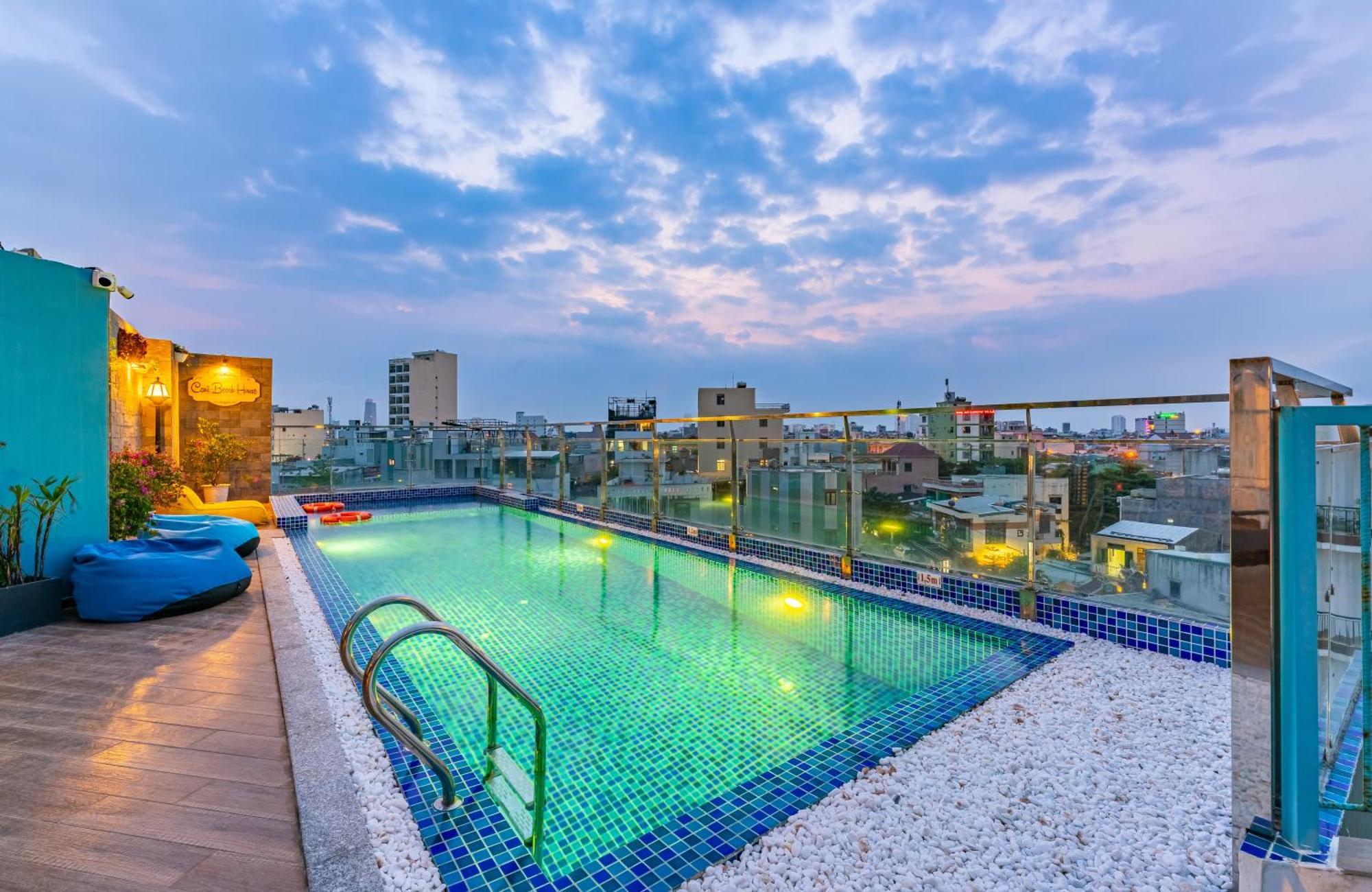 Cani Beach House Da Nang Exteriör bild